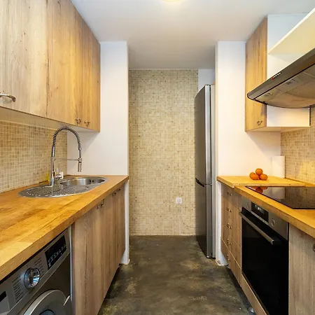 Whome Mid-term Prime Location For D Nomads & R Workers Ferienhaus *